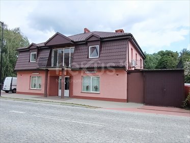 Dom z potencjałem pod wynajem i remontem w centrum Goszcza dom Goszcz