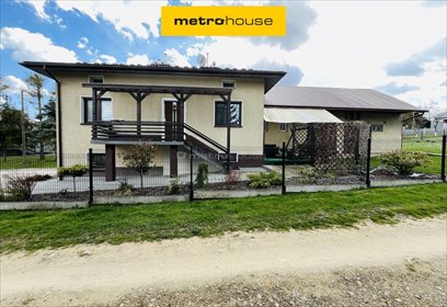 Dom z garażem i ogrodem w Miejscu Piastowym dom Miejsce Piastowe, Krośnieńska