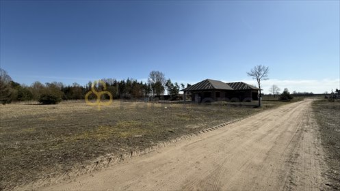 Działka budowlana 1350 m² przy jeziorze w Kłecku działka Kłecko