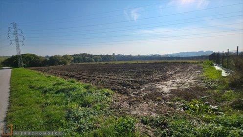 Działka na wynajem w Węgrzcach, 1088 m², media w pasie działka Węgrzce