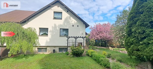 Przestronny dom 290 m² z ogrodem i garażem w Czarlinie dom Czarlin