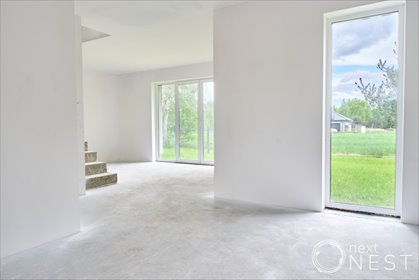 Segment środkowy 121 m² z ogródkiem i garażem w Bobrowcu dom Bobrowiec