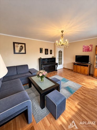 Na sprzedaż przestronne 3-pokojowe mieszkanie 69 m² z balkonem i garderobą mieszkanie Jelenia Góra, Zabobrze, Kiepury