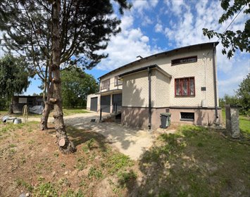 Przestronny dom 280 m² na dużej działce 0,9 ha w Świdnie dom Świdno