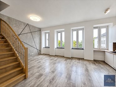 Do sprzedania przestronne dwupoziomowe mieszkanie 87 m² w Pile mieszkanie Piła, Górne