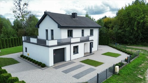 Przestronny dom 5 pokoi z garażem i tarasem. dom Wałcz, Osiedle Stefana Batorego