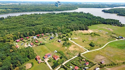 Do sprzedania urokliwa działka 1965 m² nad jeziorem Ruda Woda działka Sople
