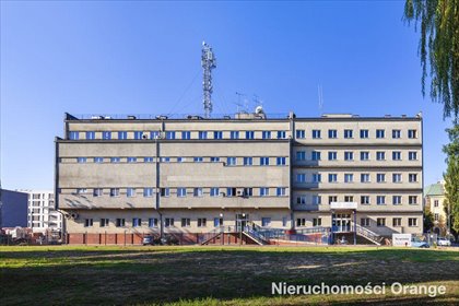 Polecam przestronny lokal usługowy 3979 m² z parkingiem lokal użytkowy Skierniewice, ul. Jagiellońska