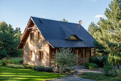 Dom nad jeziorem z basenem i tarasem 120 m² dom Adamowo