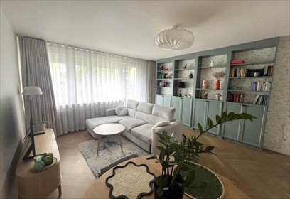 Do sprzedania przestronne 3-pokojowe mieszkanie z ogródkiem 60 m² w Warszawie mieszkanie Warszawa, Bemowo, Sternicza
