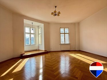 Wynajem lokalu 120 m2 w centrum Bielska-Bała lokal użytkowy Bielsko-Biała, Adama Mickiewicza