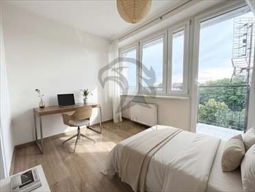 Dwupokojowe mieszkanie z balkonem i widokiem na zachód. mieszkanie Wrocław, pl. Srebrny