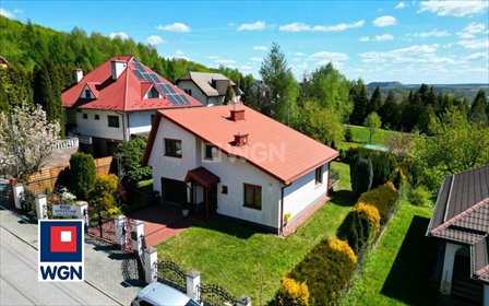 Przestronny dom 138 m2 z kominkiem i garażem w Zgórsku dom Zgórsko, saonowa