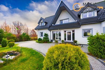 Dom wolnostojący 330 m² z niezależnymi lokalami i fotowoltaiką dom Pomieczyno, Szmaragdowa