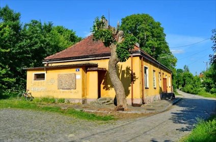 Ekskluzywny dom w centrum Miechowa z potencjałem rozbudowy dom Miechów, Miechów, Wspólna