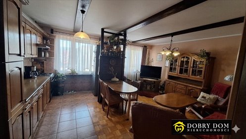 Przestronne mieszkanie z drewnianymi detalami i dużym potencjałem mieszkanie Białystok, Wysoki Stoczek