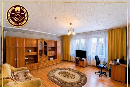 Przestronny dom z 3 działkami i fotowoltaiką 5 kW dom Świrna