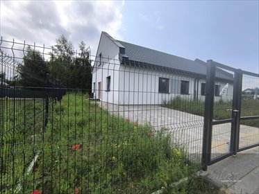 Nowoczesny bliźniak 142 m2 z pompą ciepła i ogrzewaniem podłogowym dom Osowiec
