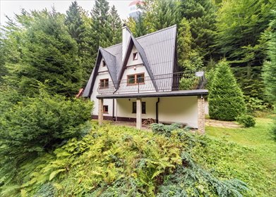 Urokliwy dom w Rzykach z lasem i tarasem, 243 m² dom Rzyki
