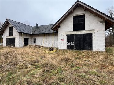 Na sprzedaż przestronny dom 158,9 m² z garażem i dużą działką dom Rzędziny