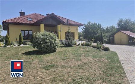 Sprzedam przestronny dom 218 m² w Książnicach z dużą działką dom Książnice, Książnice