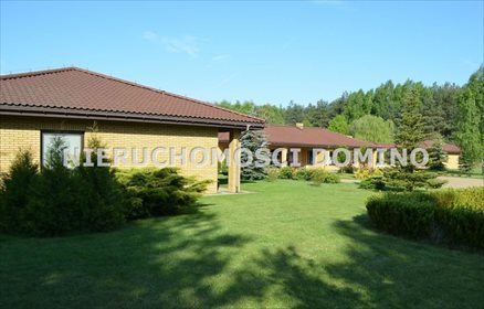 Dom na sprzedaż Huta Dłutowska 500m2 Foto 1