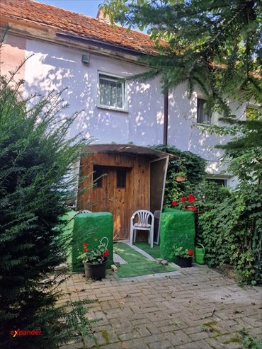 Urokliwe 2-pokojowe mieszkanie z garażem i dużym strychem mieszkanie Ruja