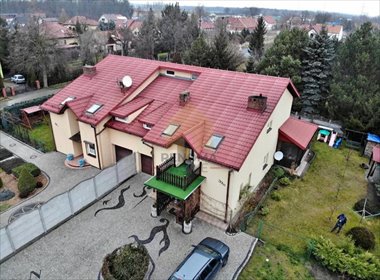 Przestronny dom 154 m² z garażami i dużą działką dom Księginice