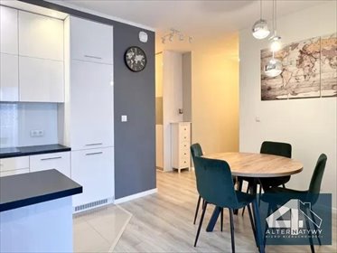 Przestronne 3-pokojowe mieszkanie z balkonem, wysoki standard mieszkanie Kraków, Rydlówka