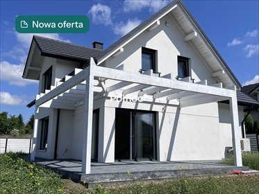 Przestronny dom z garażem, tarasem i nowoczesnym ogrzewaniem dom Brzozówka, Krakowska