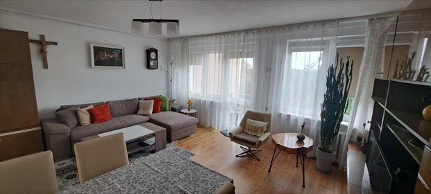 Polecam 3-pokojowe mieszkanie 58 m² z balkonem i pełną infrastrukturą mieszkanie Nałęczów, Głębocznica