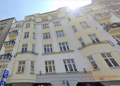 Na wynajem przestronne 165 m² w kamienicy z klimatyzacją mieszkanie Warszawa, Śródmieście, Wspólna