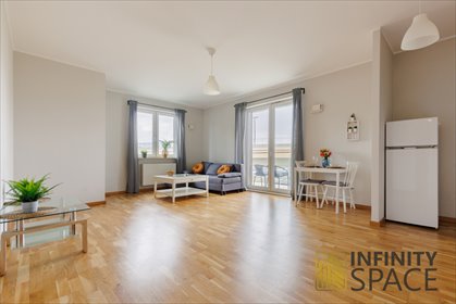 Do sprzedania przestronne 2-pokojowe mieszkanie 60 m² z garażem w Warszawie mieszkanie Warszawa, Bemowo Górce, Lazurowa