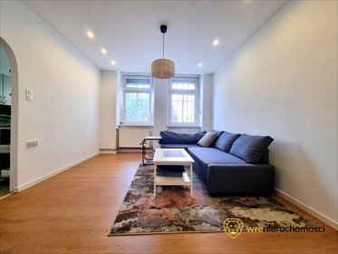 Sprzedam przestronną kawalerkę 42,8 m² z antresolą i osobną kuchnią mieszkanie Wrocław, Śródmieście, św. Wincentego