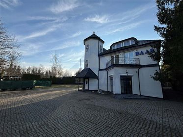 Zapraszam do wynajmu magazynu 369 m² z biurem, monitoringiem i wjazdem TIR lokal użytkowy Sulejówek