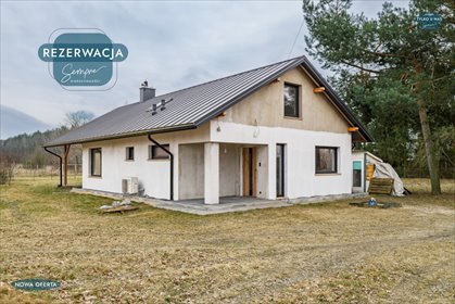 Nowoczesny dom z antresolą na dużej działce w Dubie dom Dubie