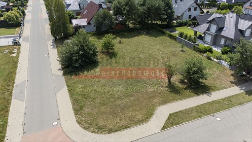 Do sprzedania działka 13 arów w Luboszycach z mediami i spokojną okolicą działka Luboszyce