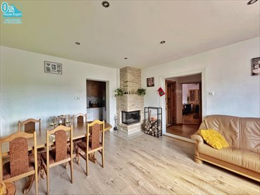 Przestronny dom 200 m² z tarasem i balkonami w Żegiestowie dom Żegiestów