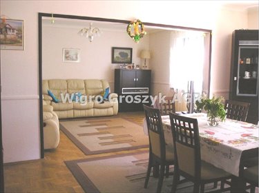 Przestronny dom 320 m2 z garażem i dużą działką dom Hornówek