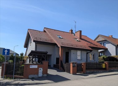 Dom z piwnicą 94m2, pełne wyposażenie, ogrzewanie podłogowe dom Olecko, Moniuszki