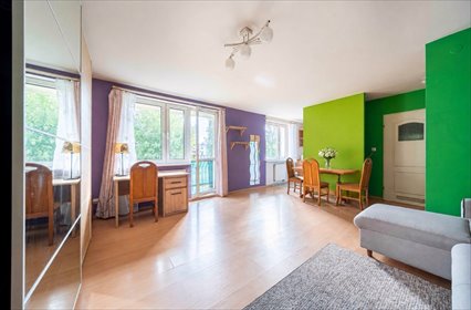 Do sprzedania przestronna kawalerka 36 m² z balkonem i dużą piwnicą mieszkanie Tulce, Osiedle Przylesie