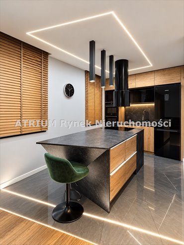 Dom 229 m² z garażem Jacuzzi i fotowoltaiką dom Piotrków Trybunalski