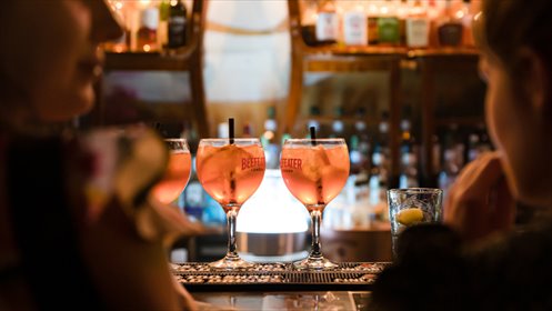 Lokal na Rynku z patio, DJ, bar, 78 miejsc - zapraszam lokal użytkowy Wrocław