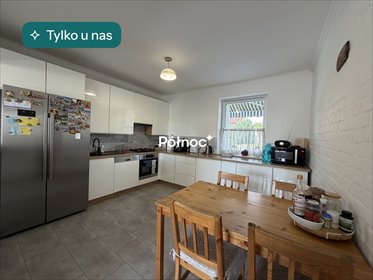 Dom z garażem i halami na warsztat w Czernej dom Czerna