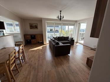 Sprzedam przestronne 3-pokojowe mieszkanie 72 m² w Markach mieszkanie Marki, Małachowskiego