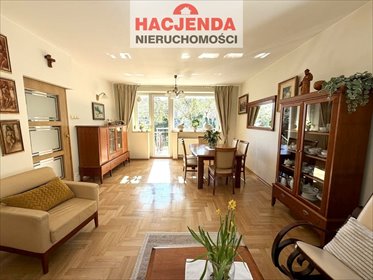 Przestronny dom z garażem, tarasami i ogrodem dom Police