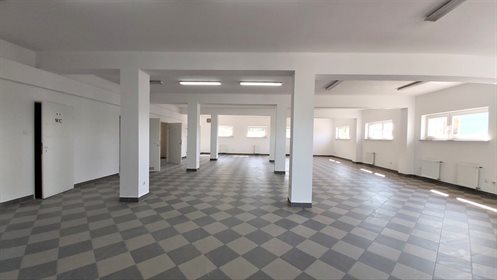 Lokal użytkowy na sprzedaż Parczew, 11 Listopada 206m2 Foto 2