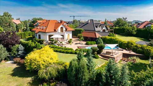 Polecam unikatowy dom z duszą, 173,9 m² z basenem i dostępem do rzeki dom Iława, Świerkowa