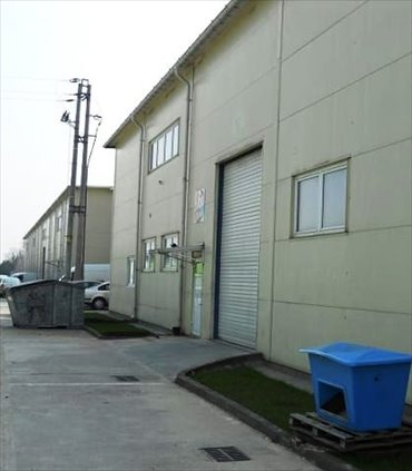 Magazyn 2030 m2 z biurem, ochrona, rampy, parking magazyn Piaseczno, Piaseczno, Piaseczno
