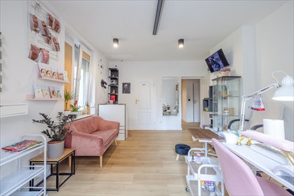 Salon beauty z wyposażeniem i bazą klientów - zapraszam lokal użytkowy Gdańsk, Igielnicka